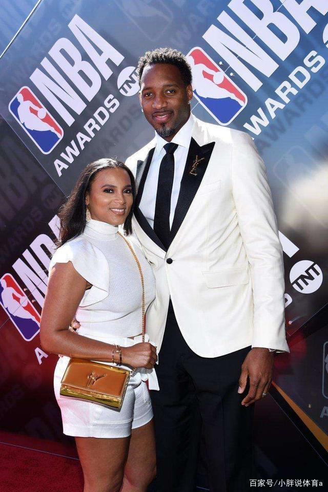 曼城不仅获 曼城不仅获