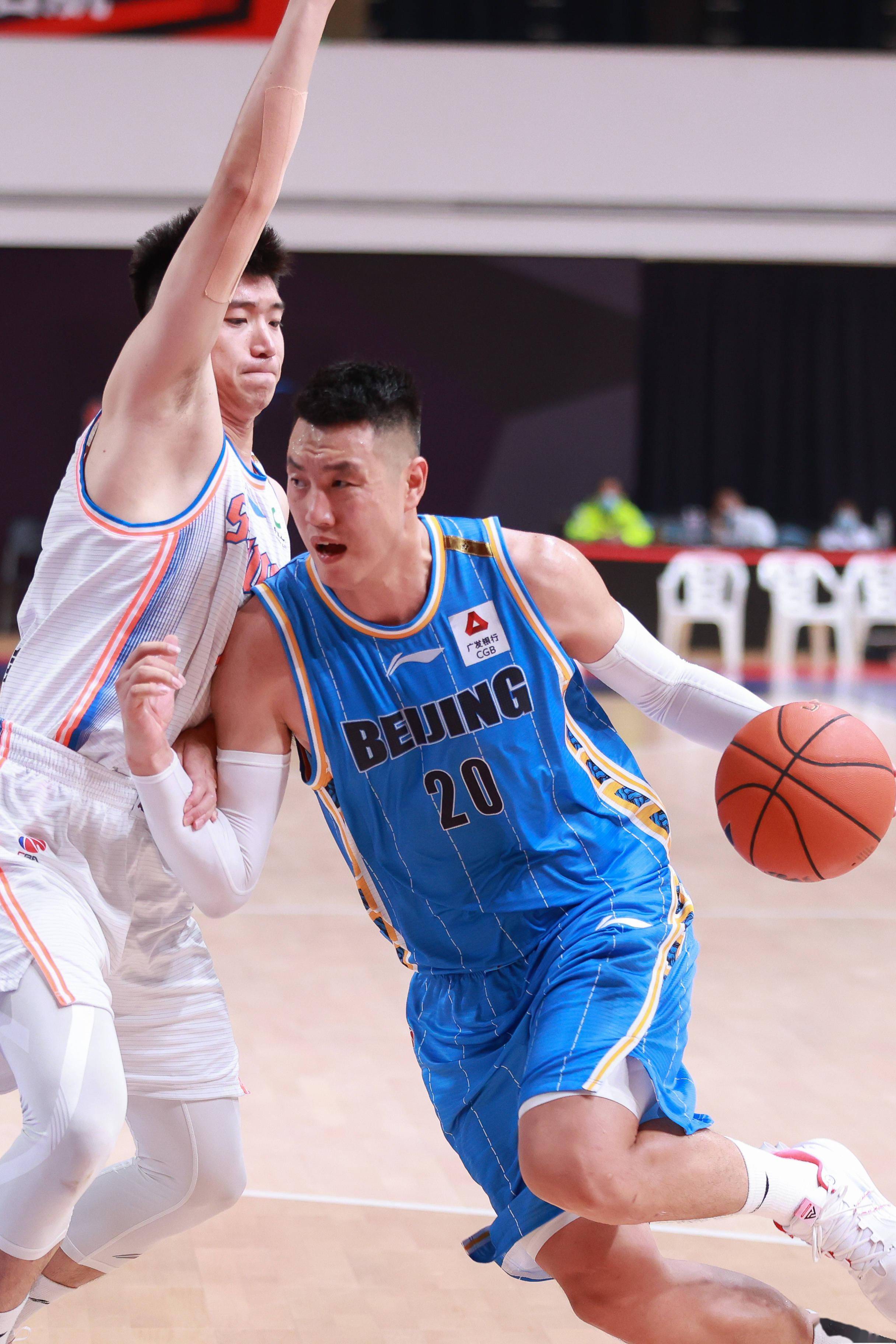 的机动性和 的机动性和