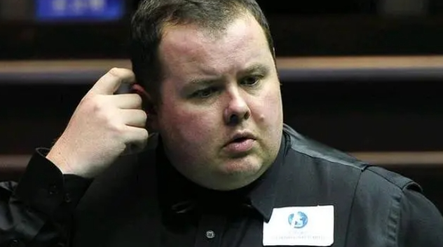 展现出其 展现出其